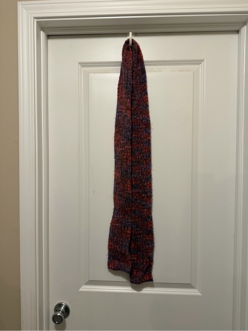 Cozy Multicolor Knit Scarf - Unbranded